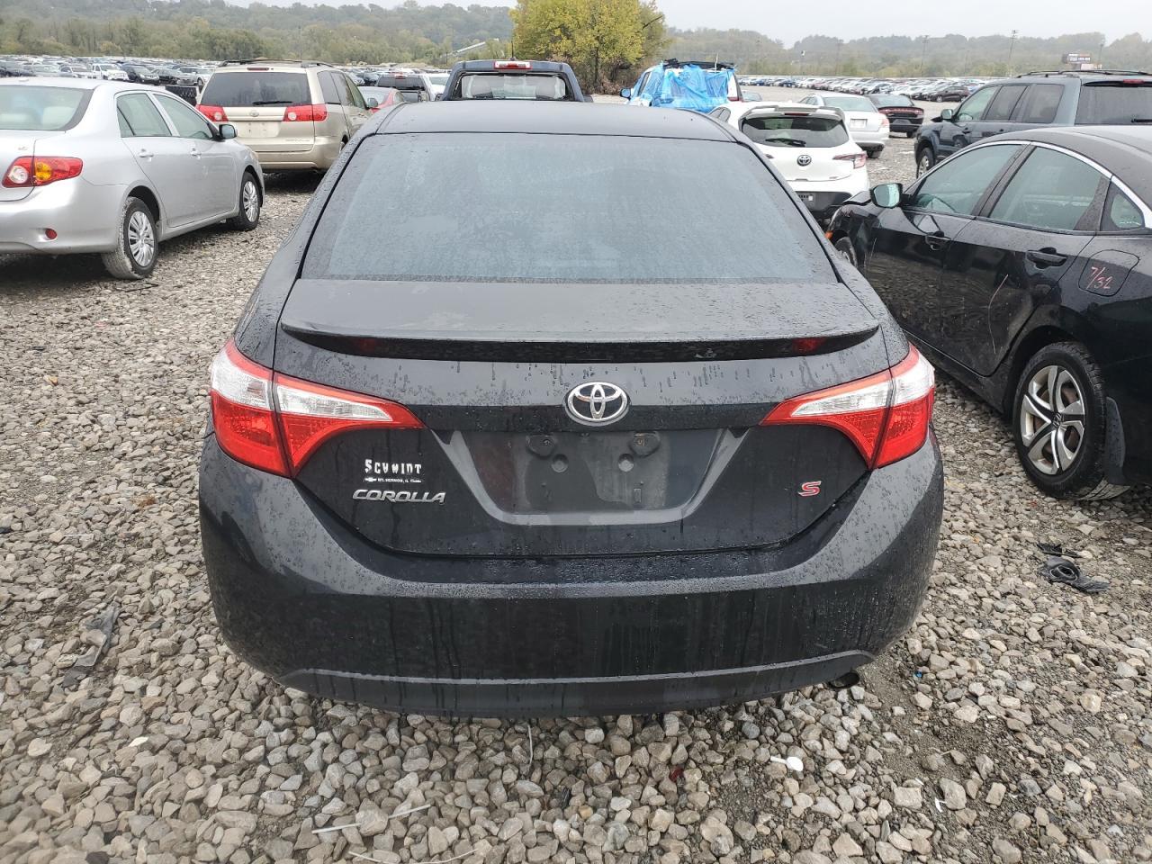2015 TOYOTA COROLLA