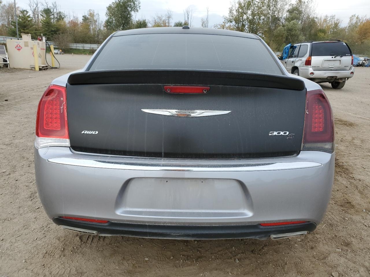 2016 CHRYSLER 300