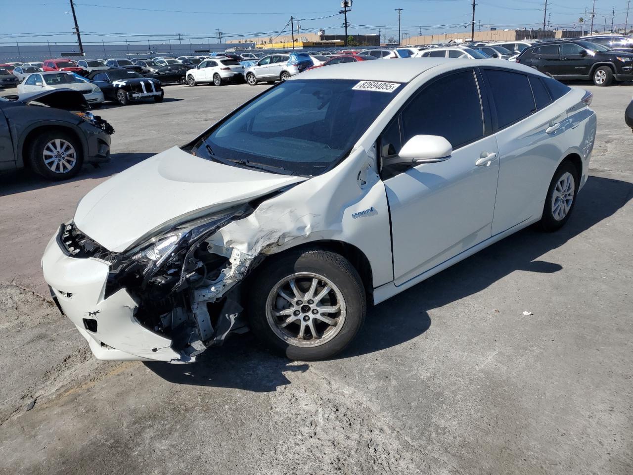 2016 TOYOTA PRIUS