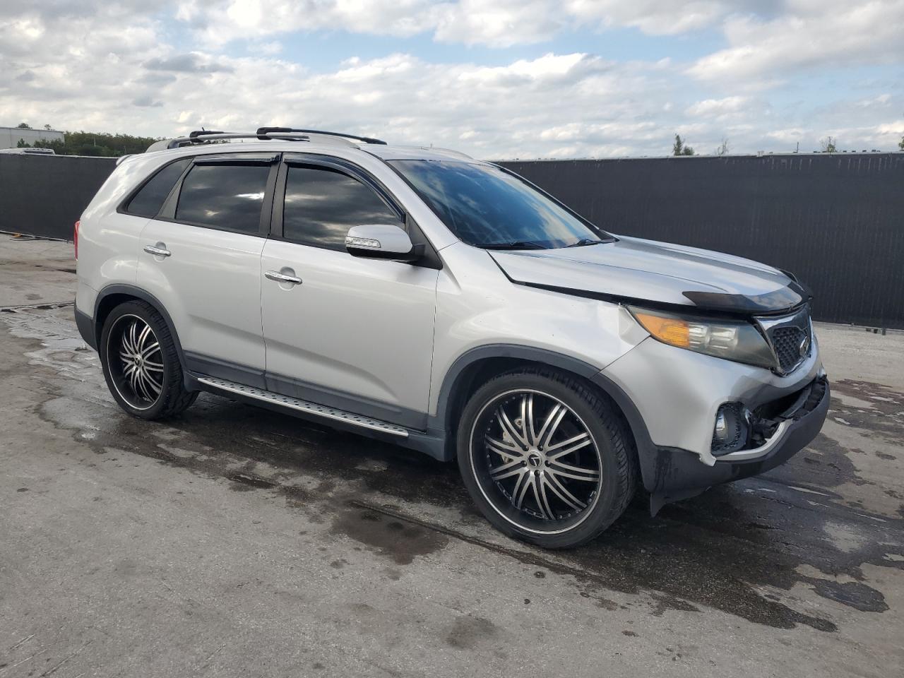 2012 KIA SORENTO