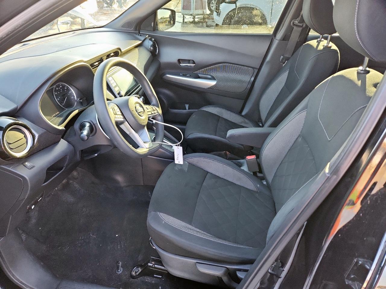 2018 NISSAN KICKS