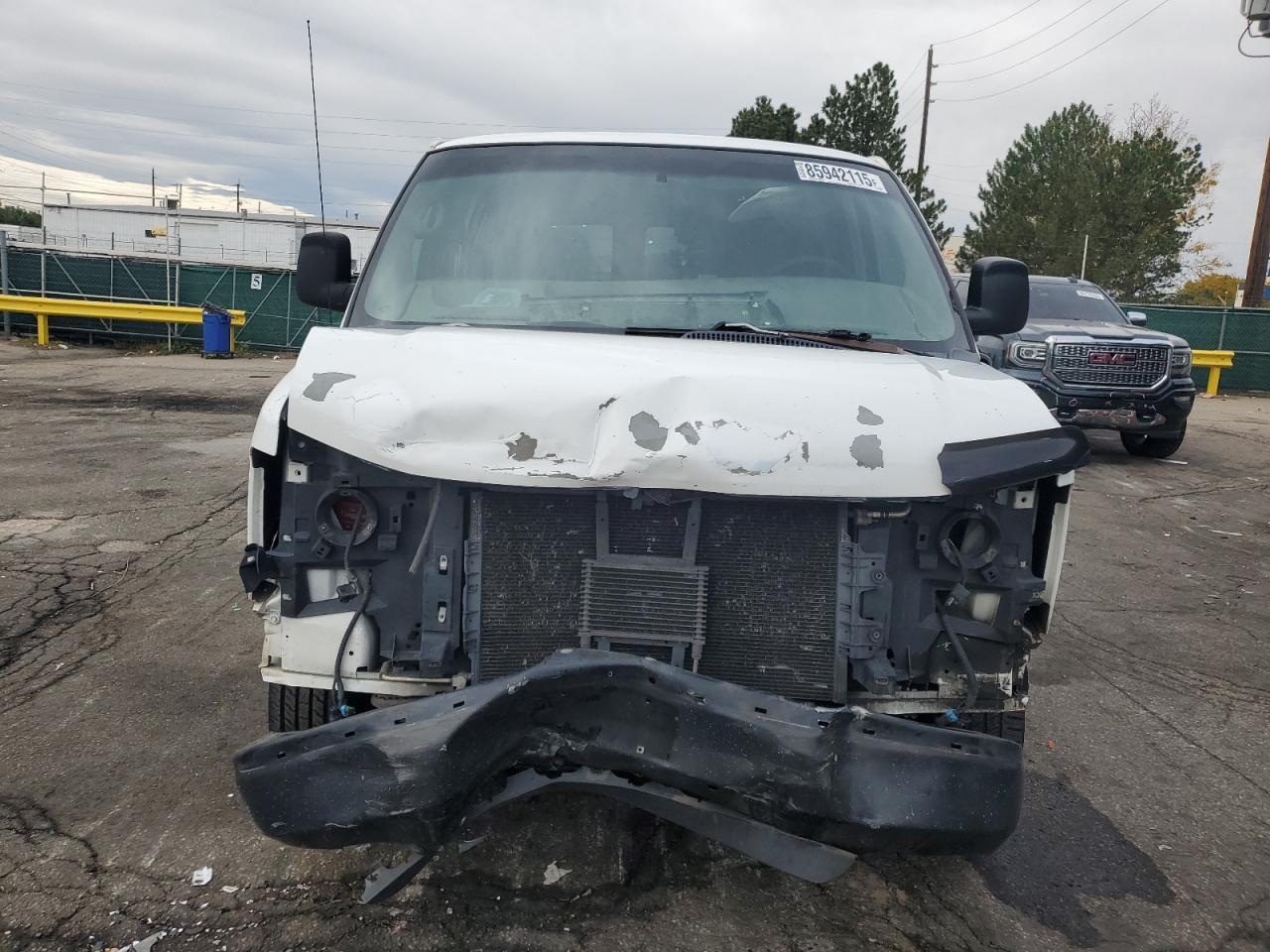 2010 GMC Savana