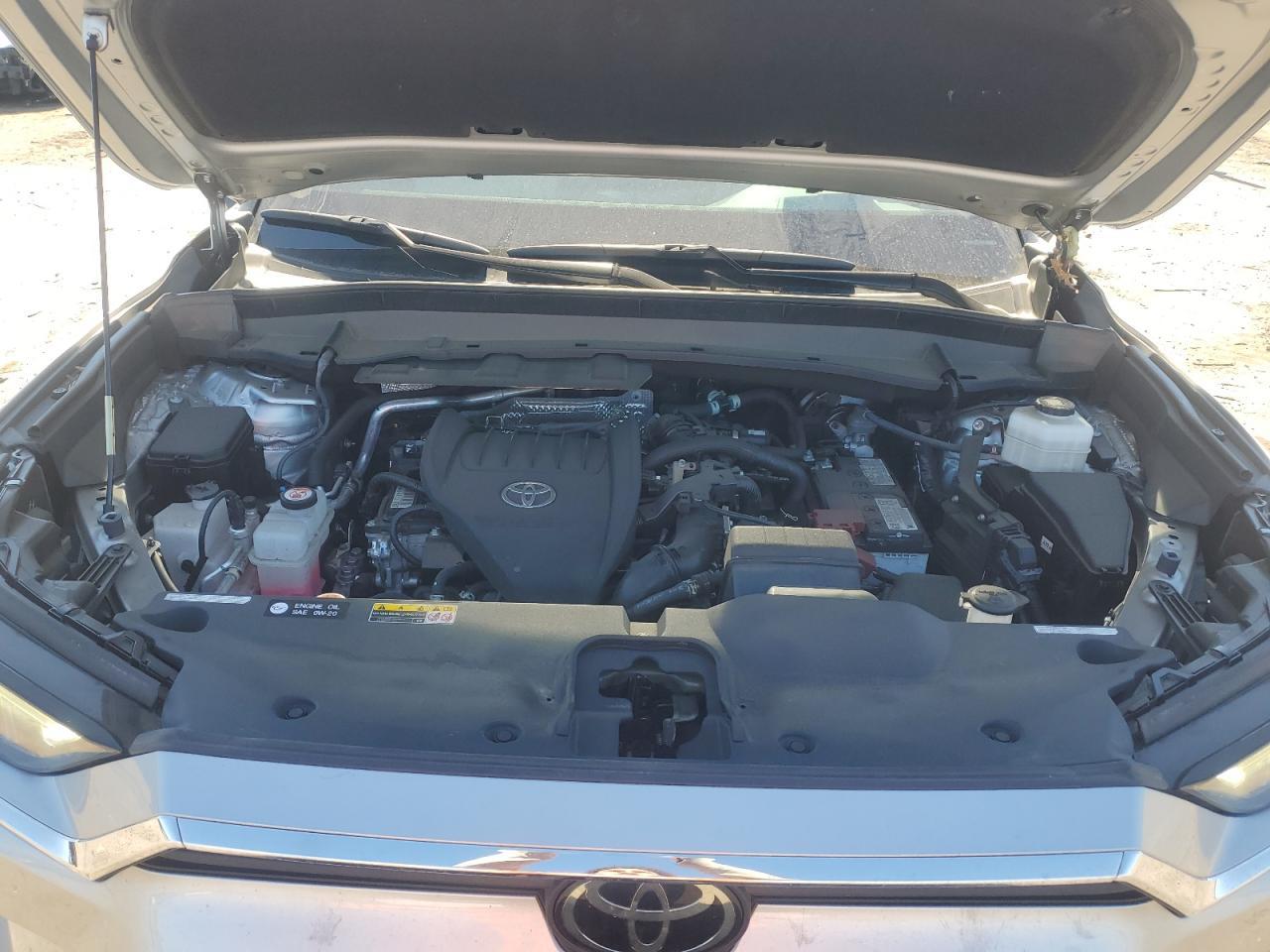 2024 TOYOTA HIGHLANDER