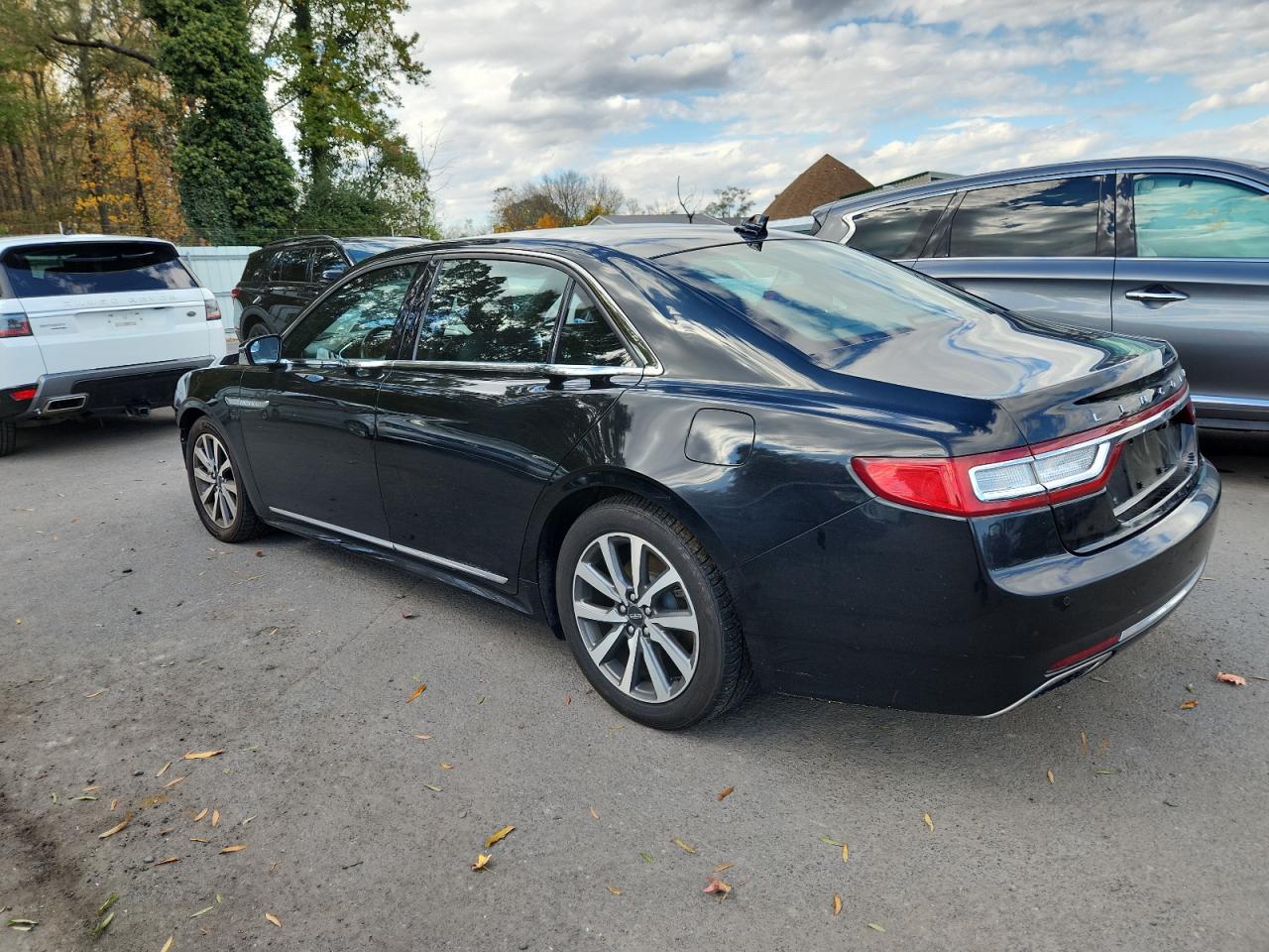 2018 LINCOLN Continental