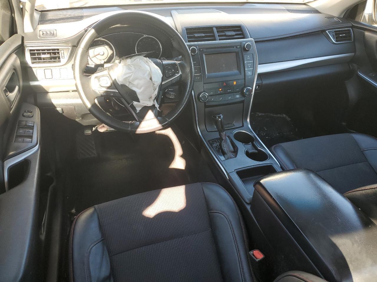 2017 TOYOTA CAMRY