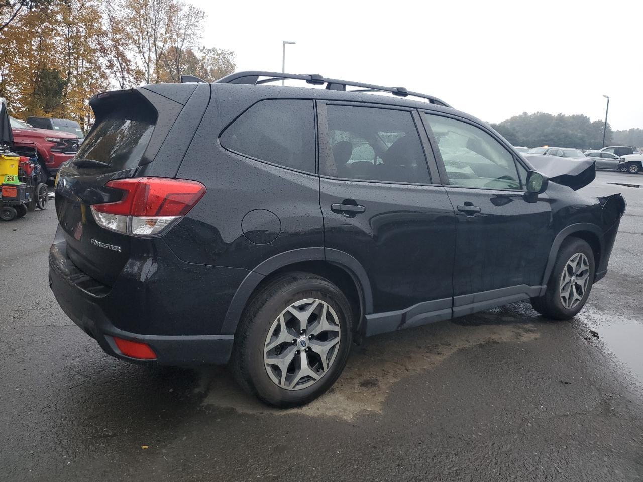 2021 SUBARU FORESTER
