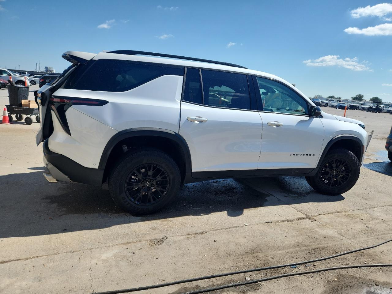 2024 CHEVROLET TRAVERSE
