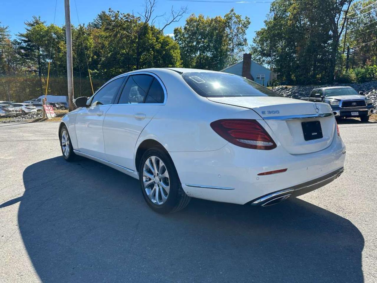 2017 MERCEDES-BENZ E-Class