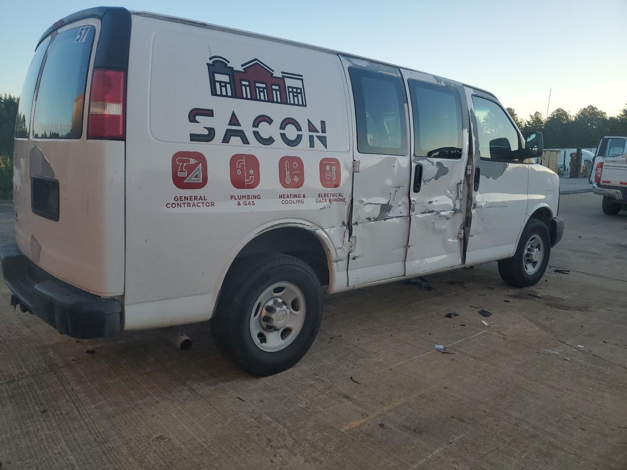 2011 CHEVROLET EXPRESS 2500