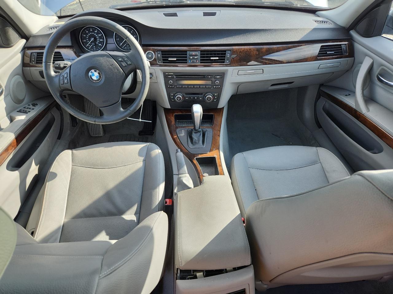 2011 BMW 3 SERIES