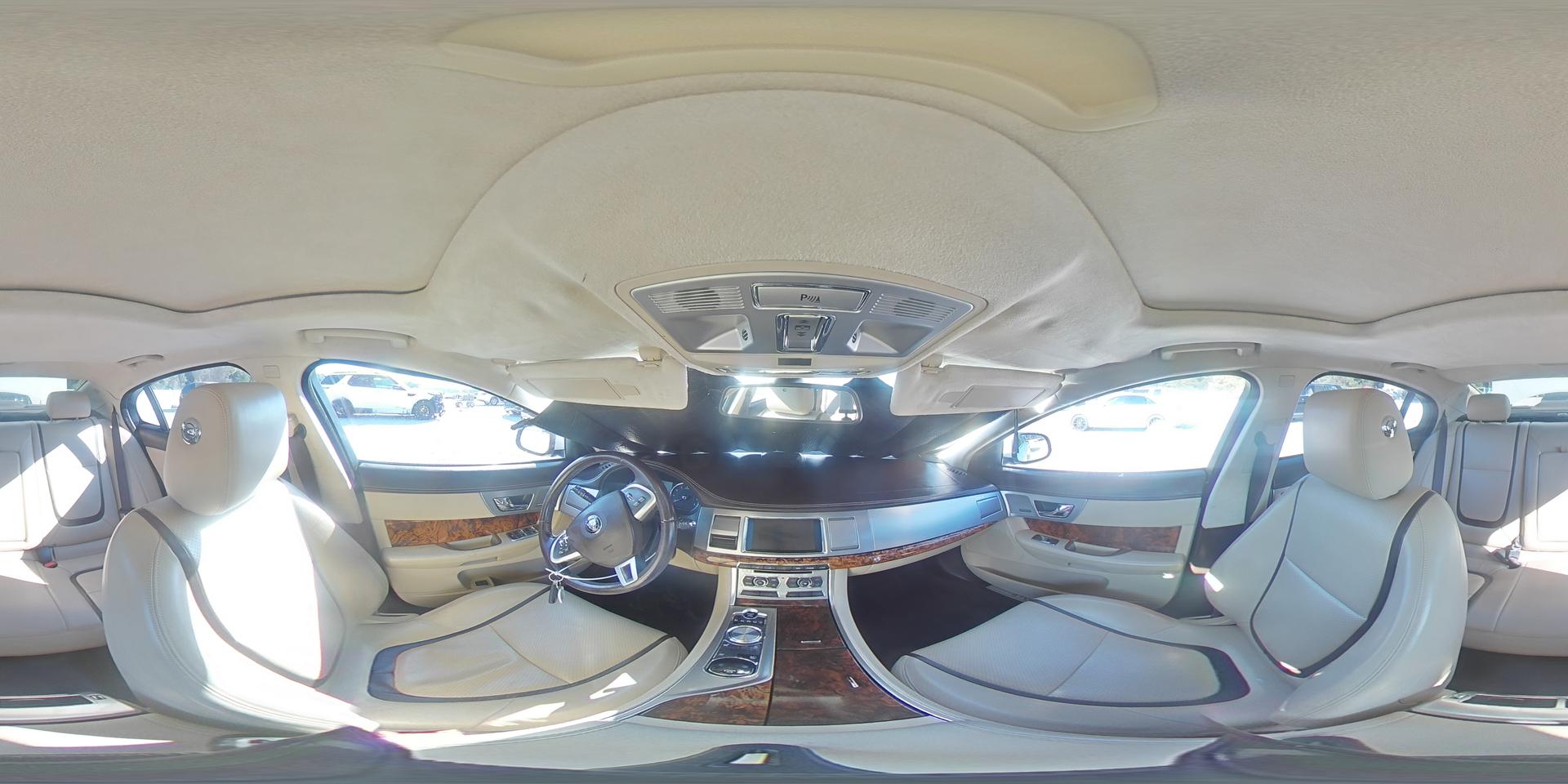 2015 JAGUAR XF