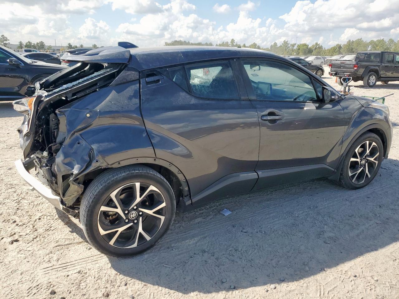 2021 TOYOTA C-HR