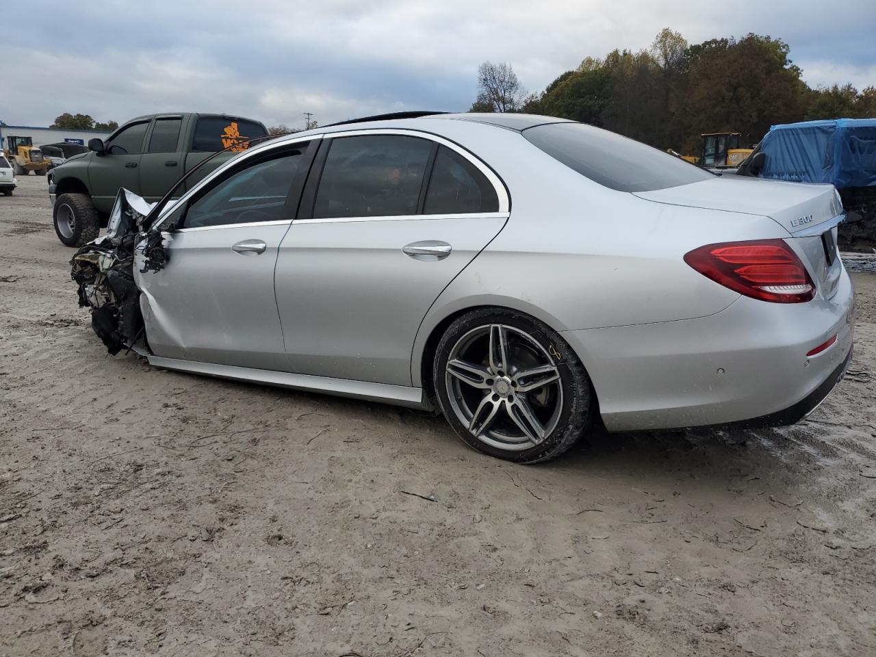 2017 MERCEDES-BENZ E-Class
