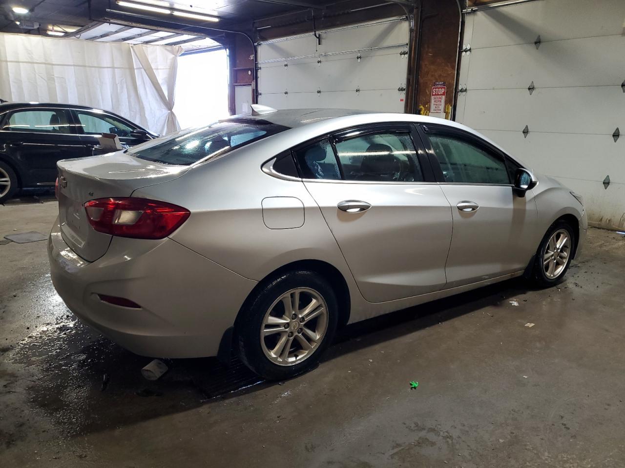 2016 CHEVROLET CRUZE