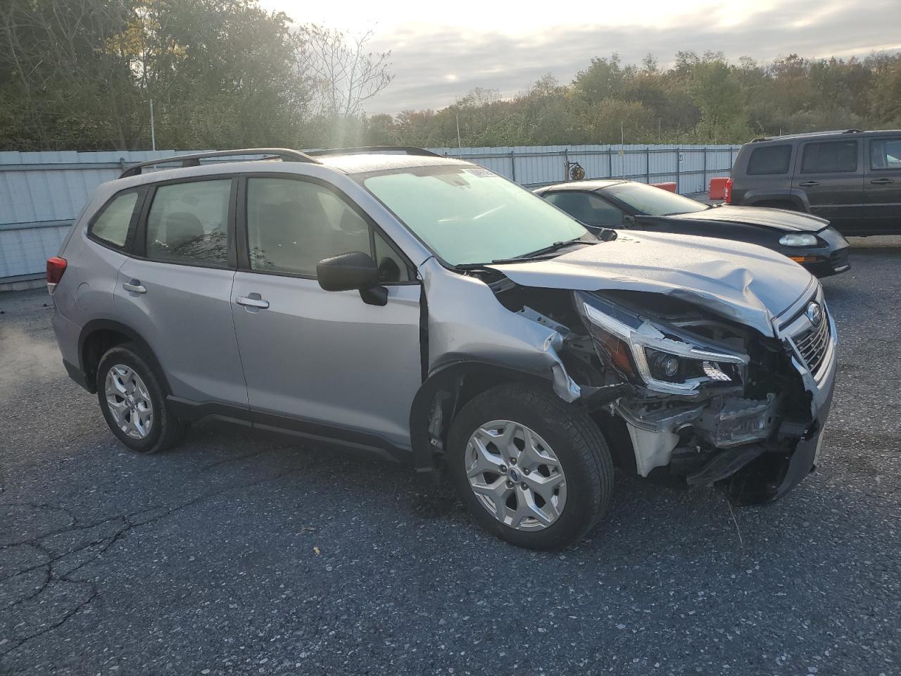 2021 SUBARU FORESTER
