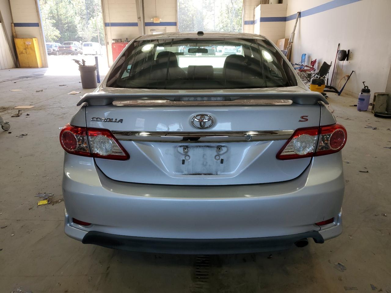 2011 TOYOTA COROLLA
