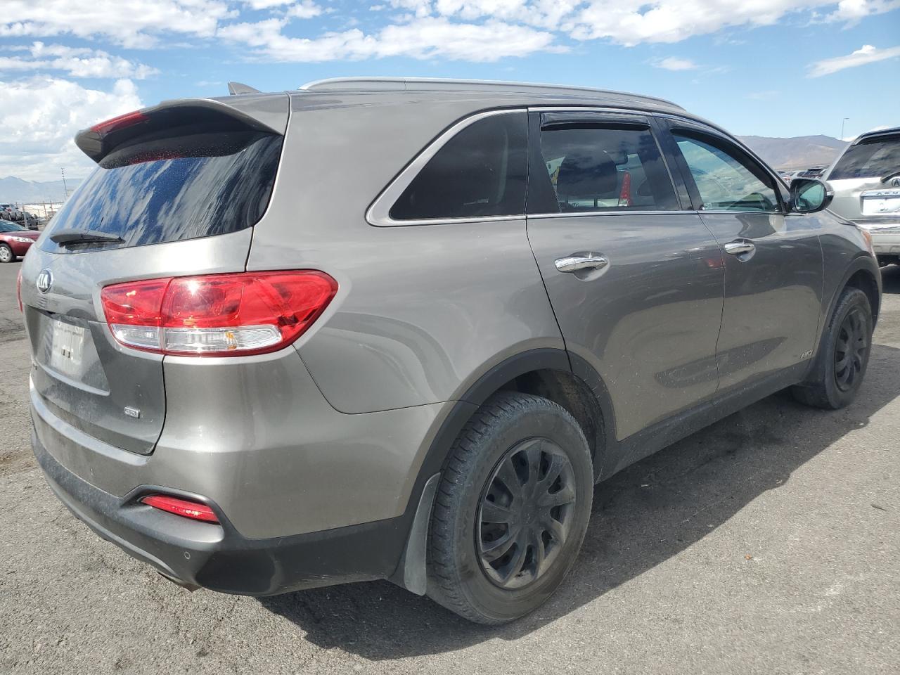 2018 KIA SORENTO