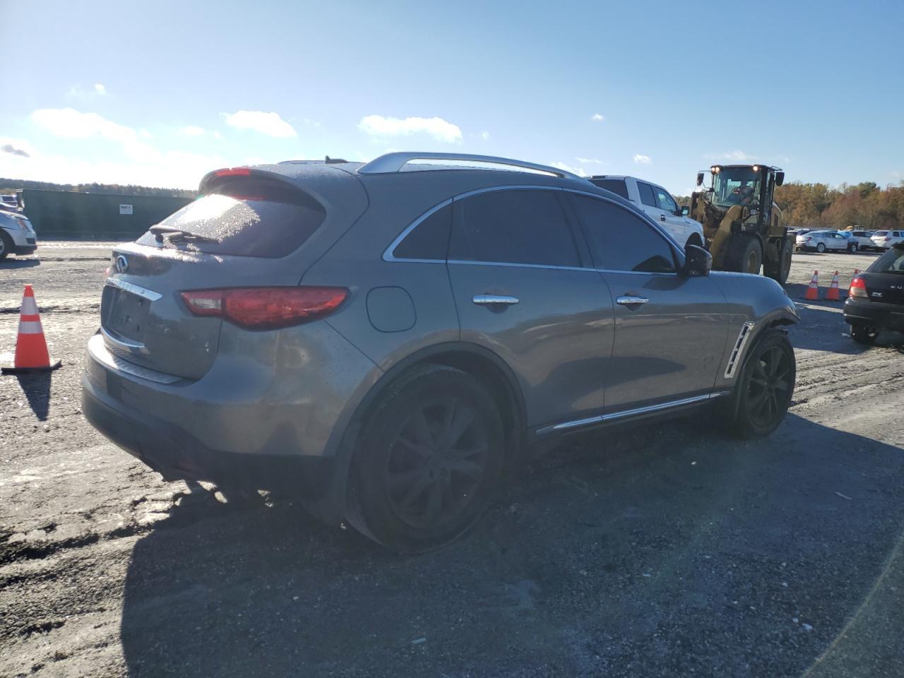 2012 INFINITI FX35