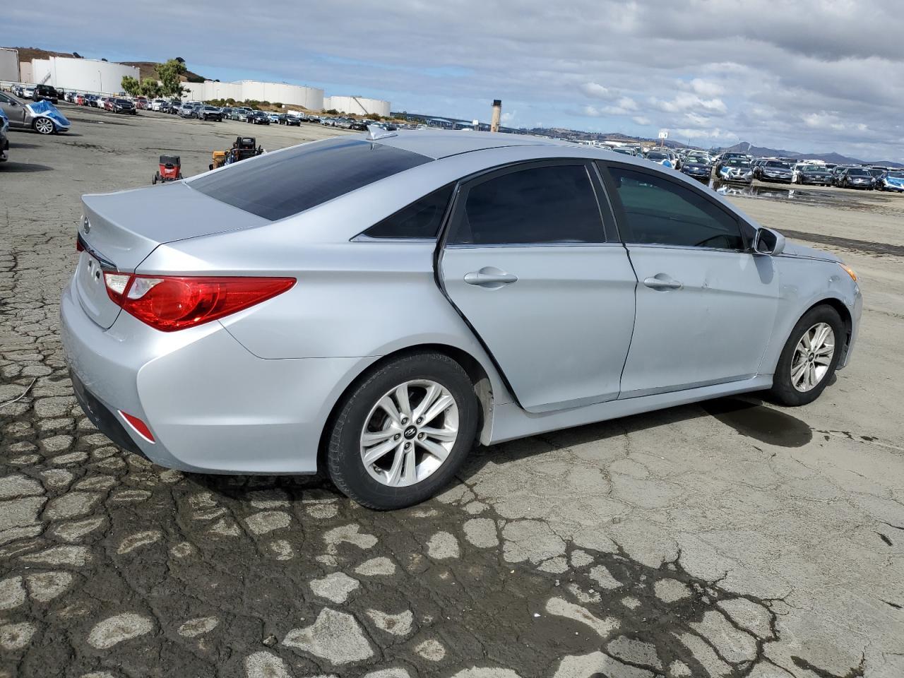 2014 HYUNDAI SONATA
