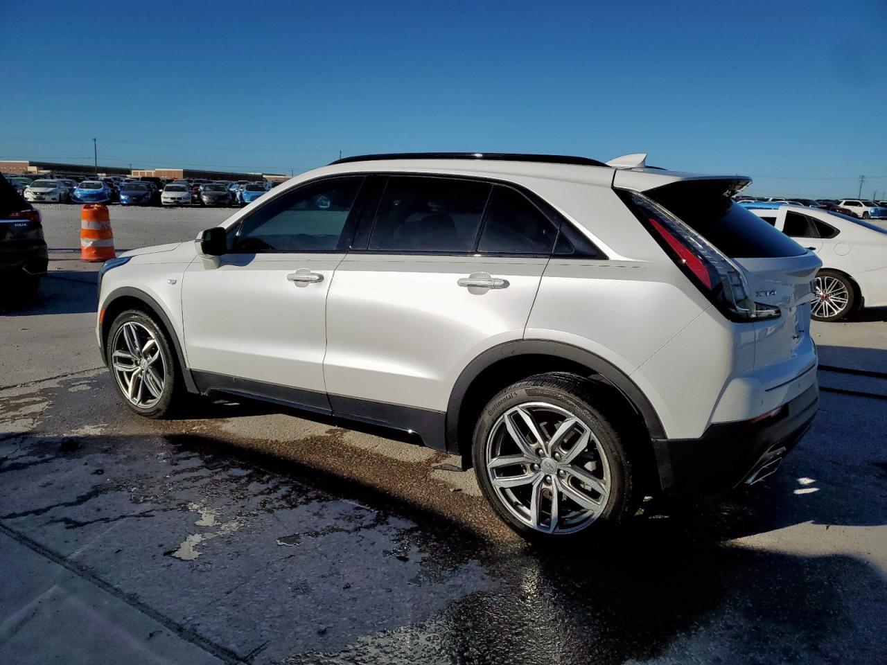 2023 CADILLAC XT4