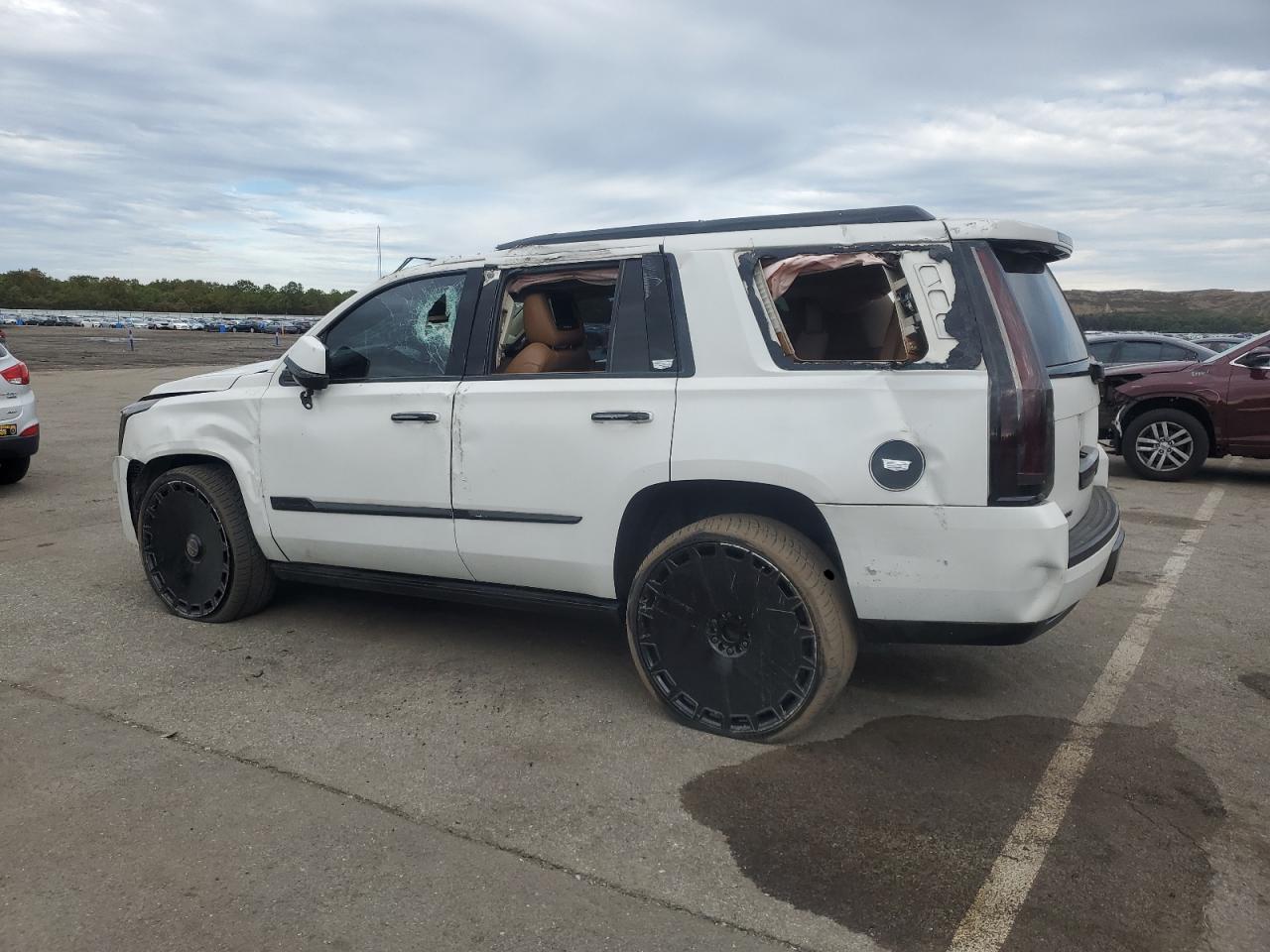 2016 CADILLAC ESCALADE