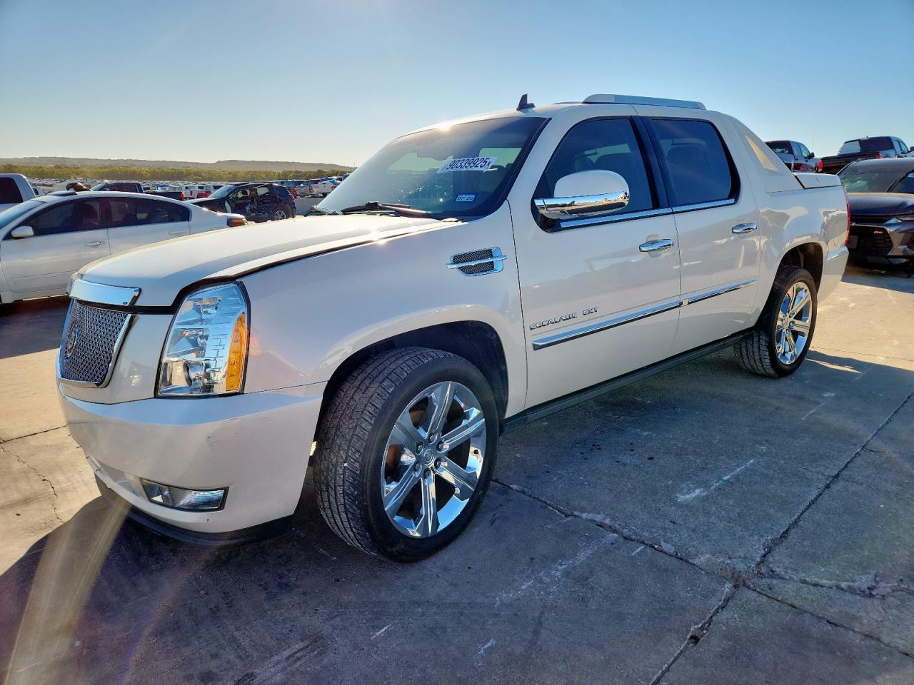 2013 CADILLAC Escalade EXT