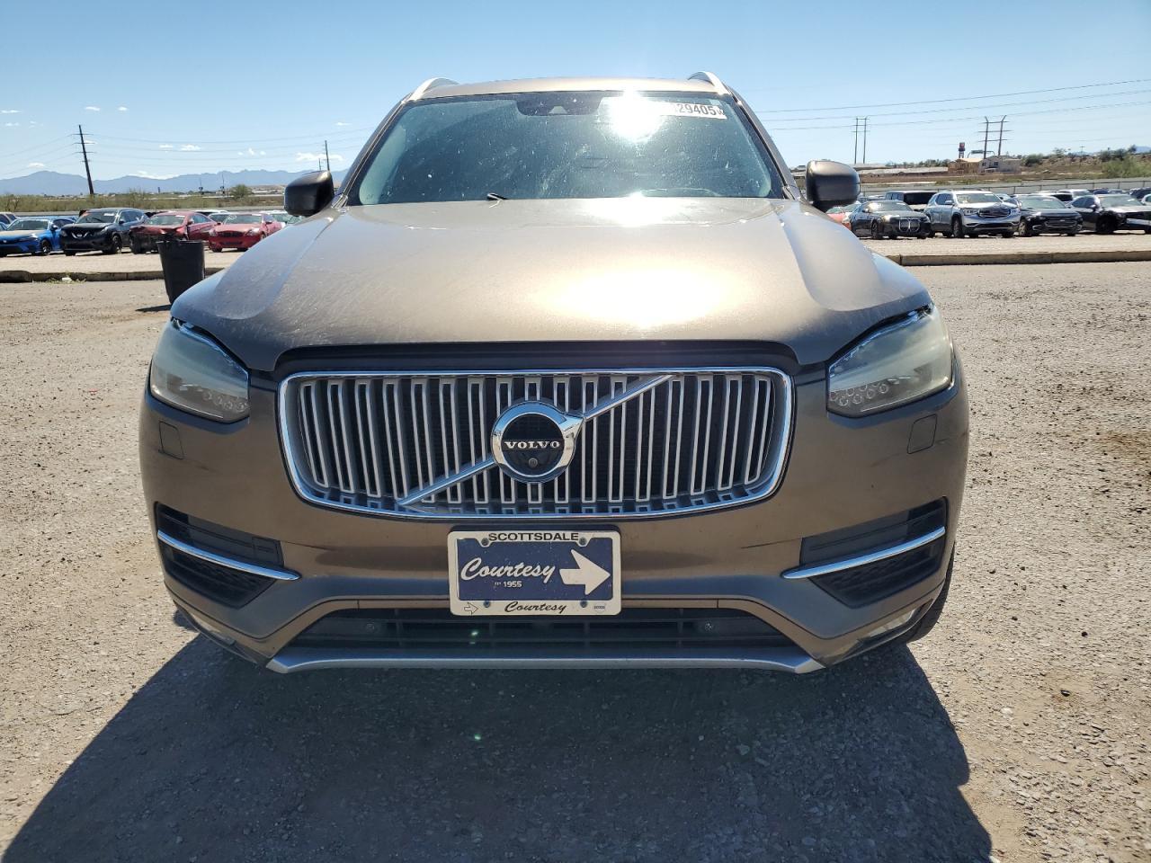 2016 VOLVO XC90