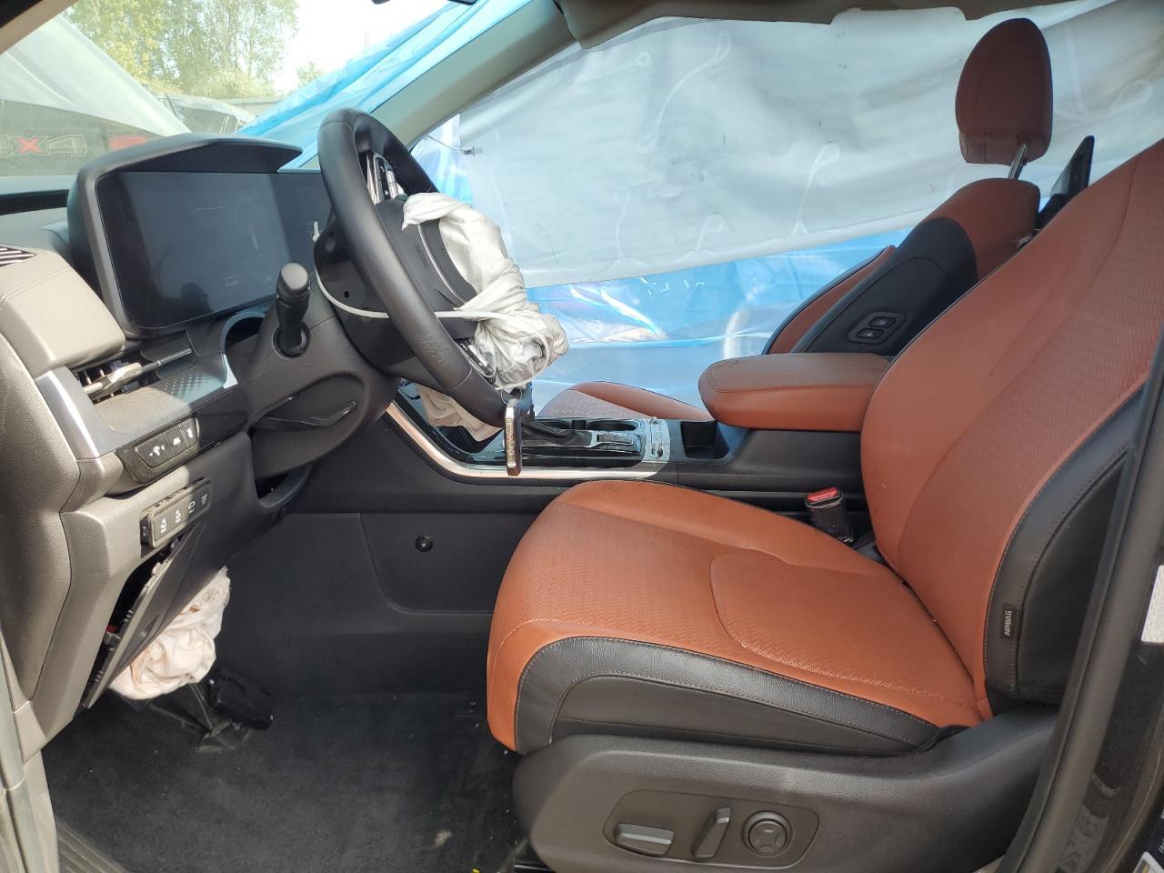 2024 KIA Carnival