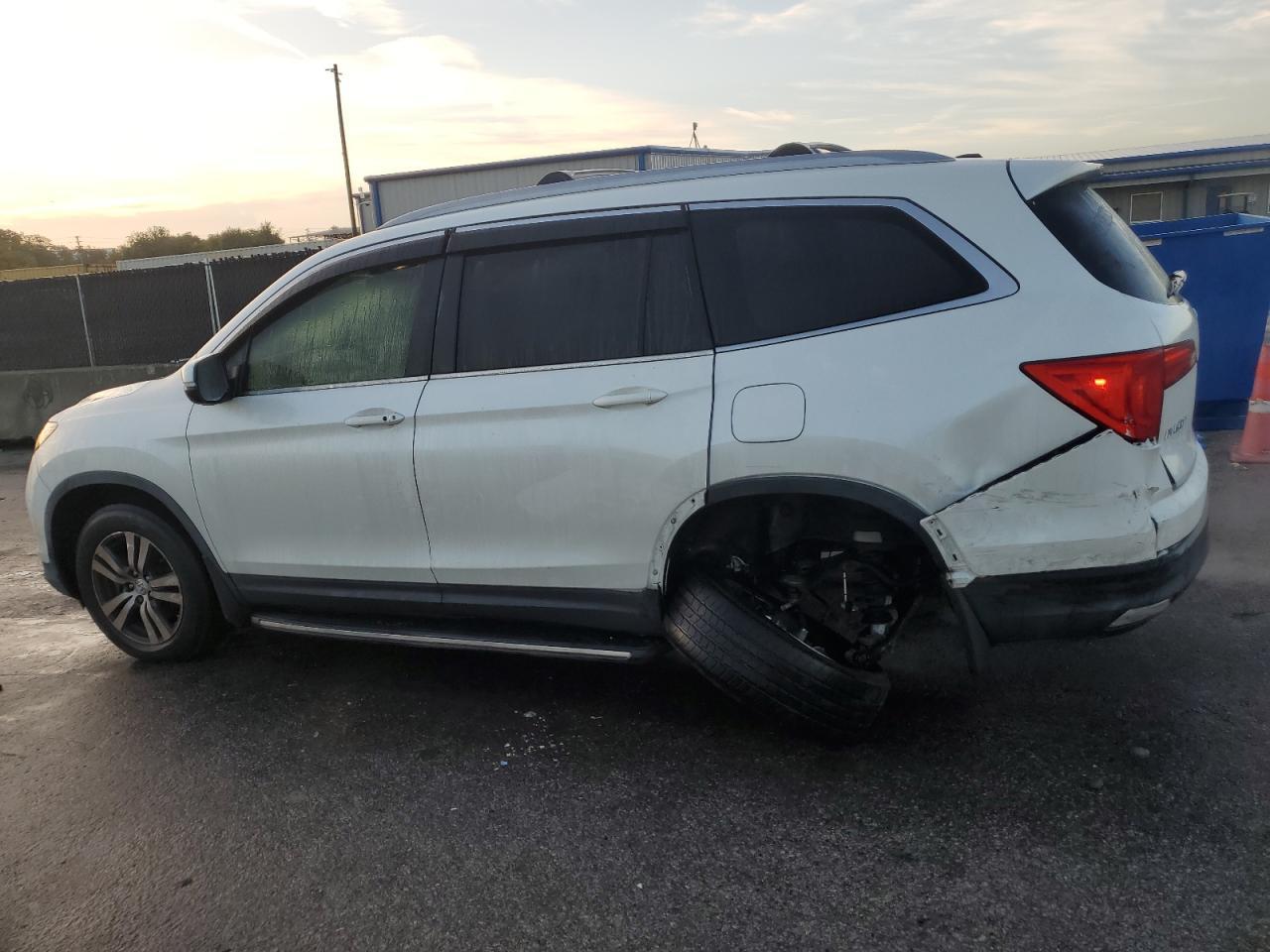 2016 HONDA PILOT