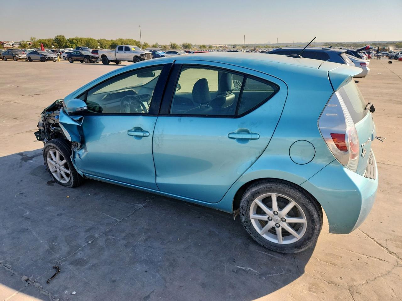 2012 TOYOTA Prius c