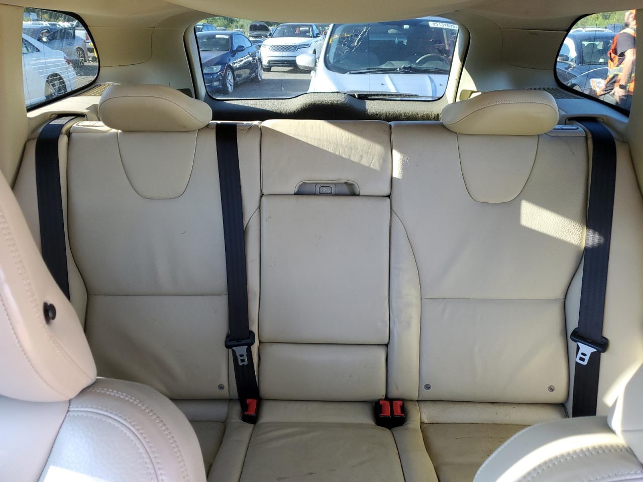 2010 VOLVO XC60