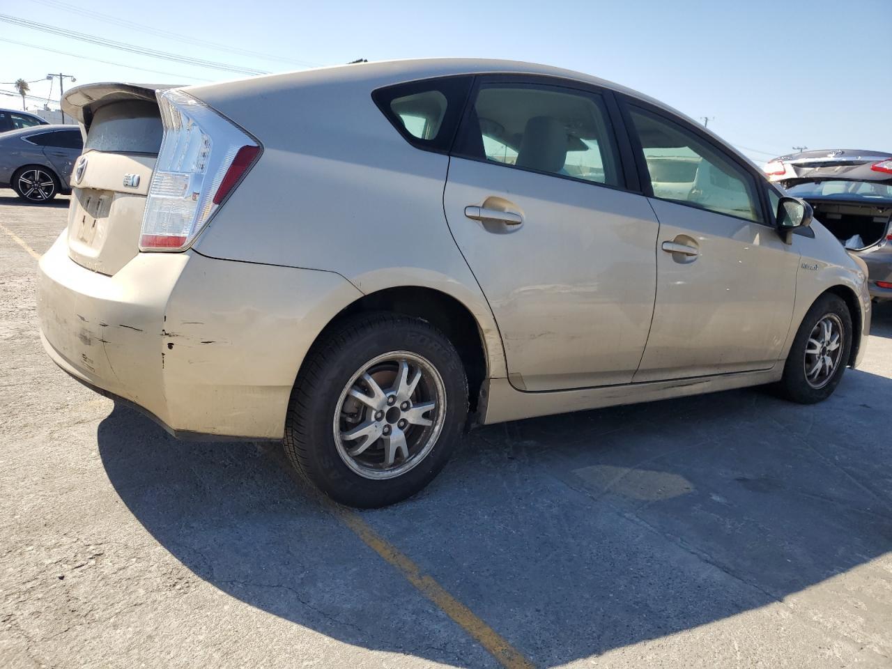 2010 TOYOTA PRIUS