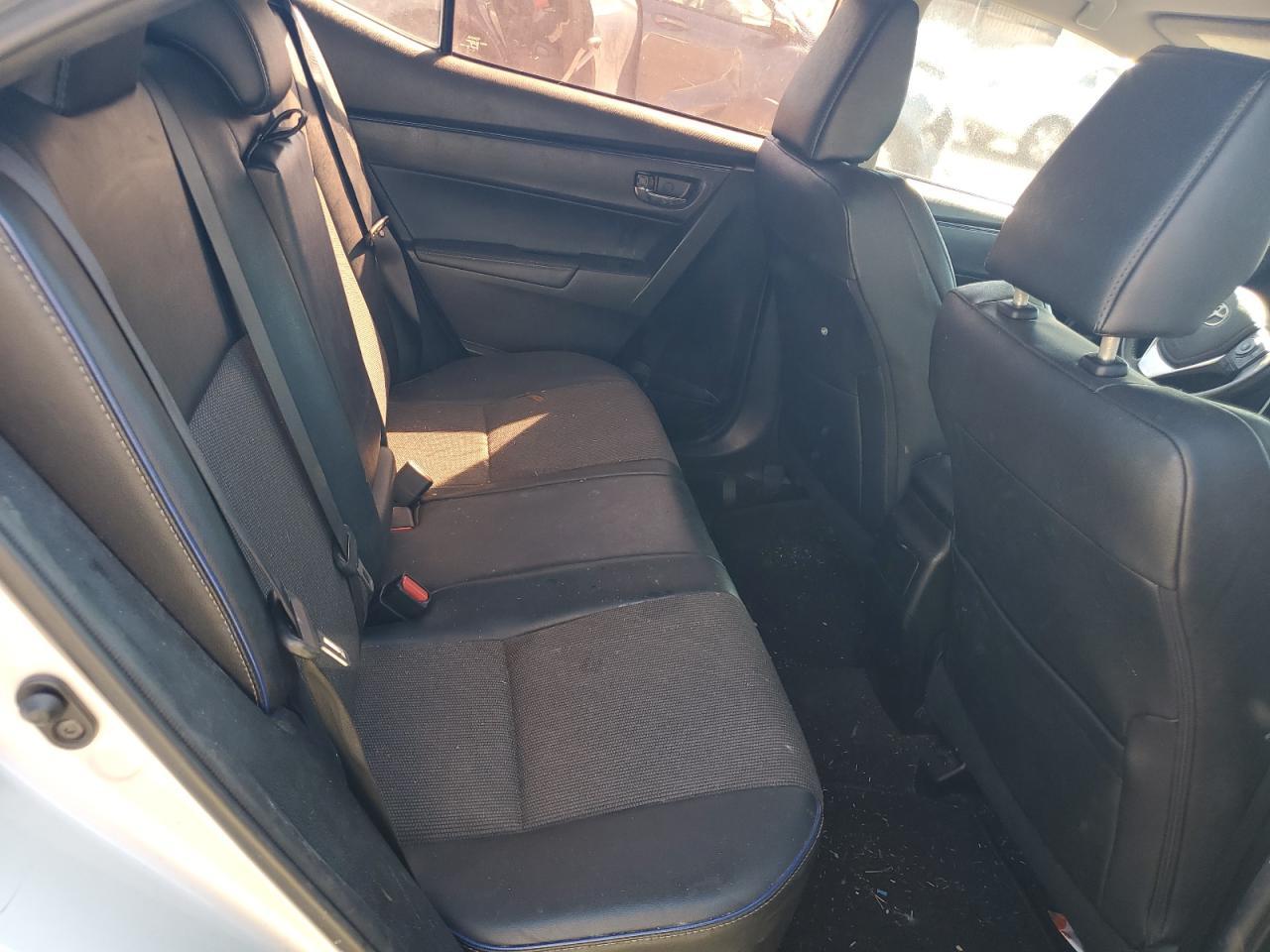2017 TOYOTA COROLLA