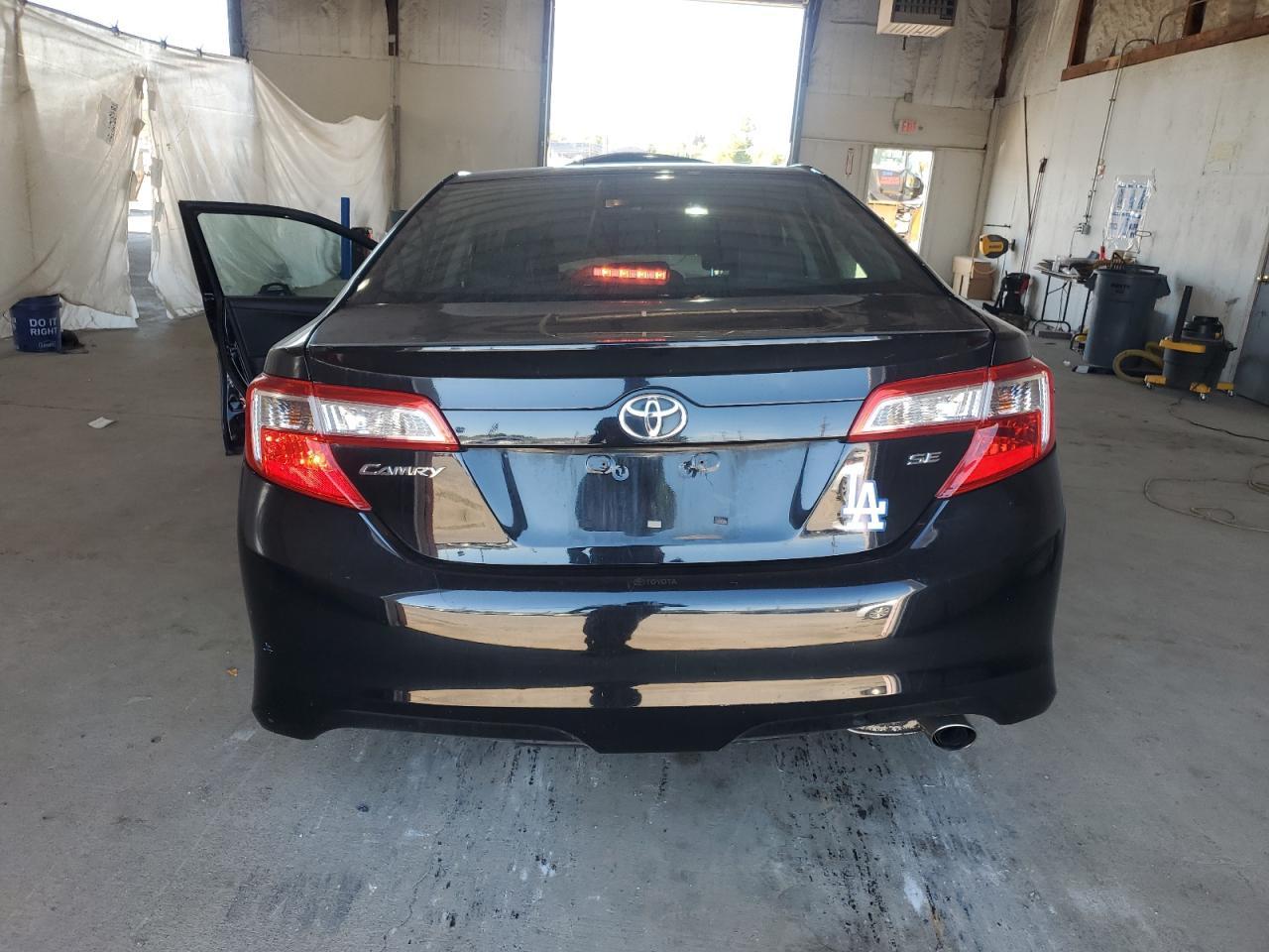 2012 TOYOTA CAMRY