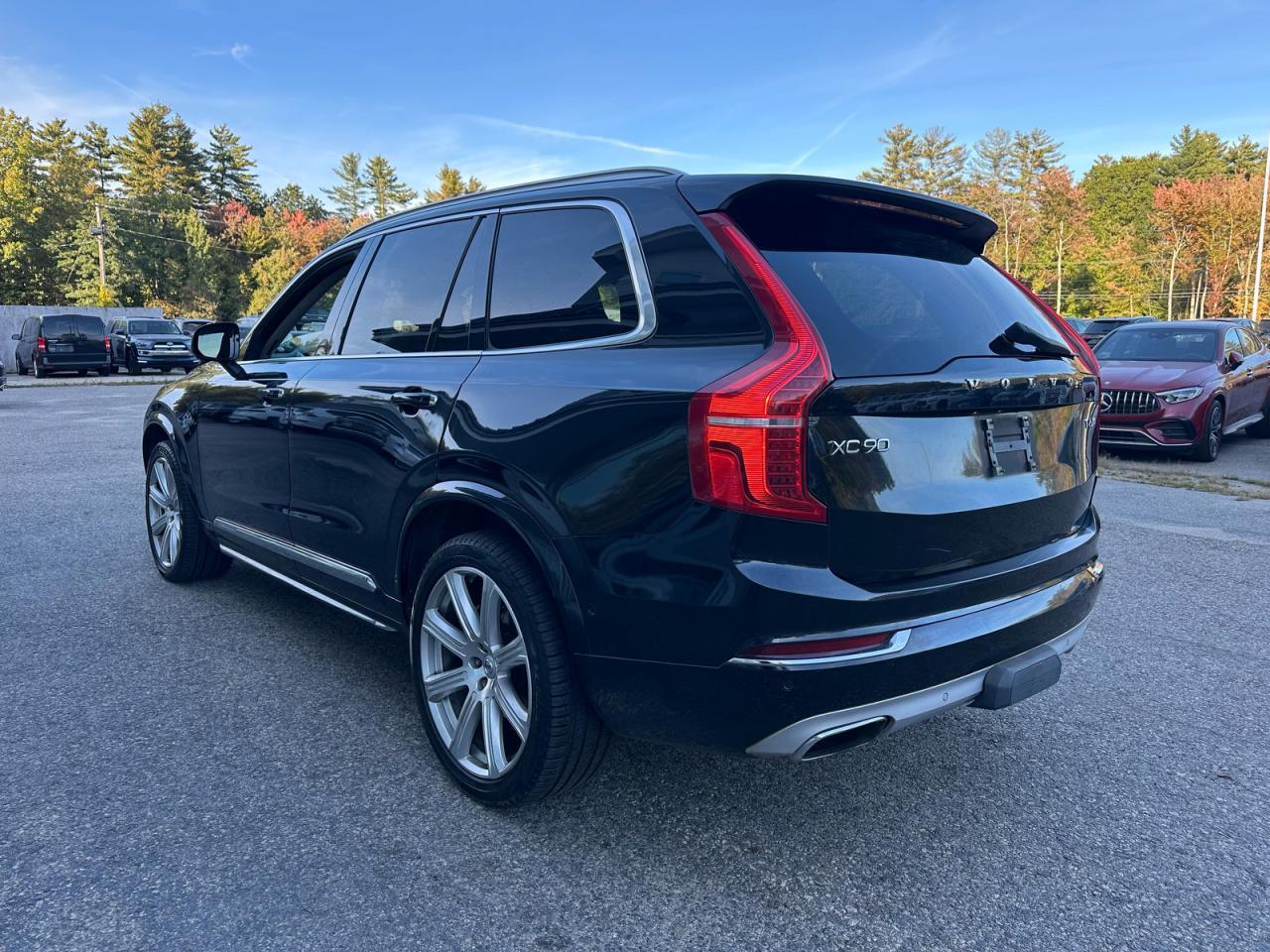 2016 VOLVO XC90