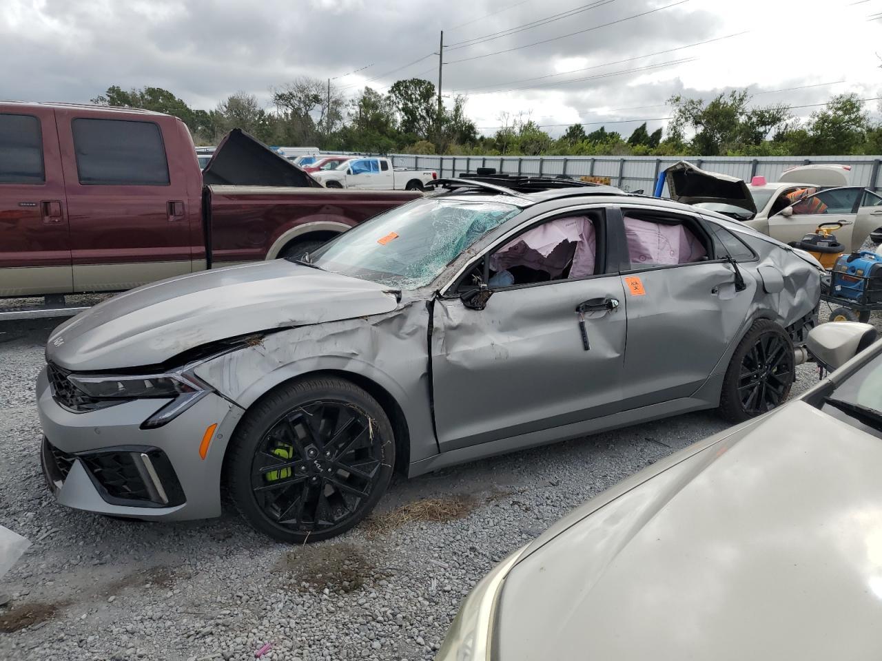 2025 KIA K5