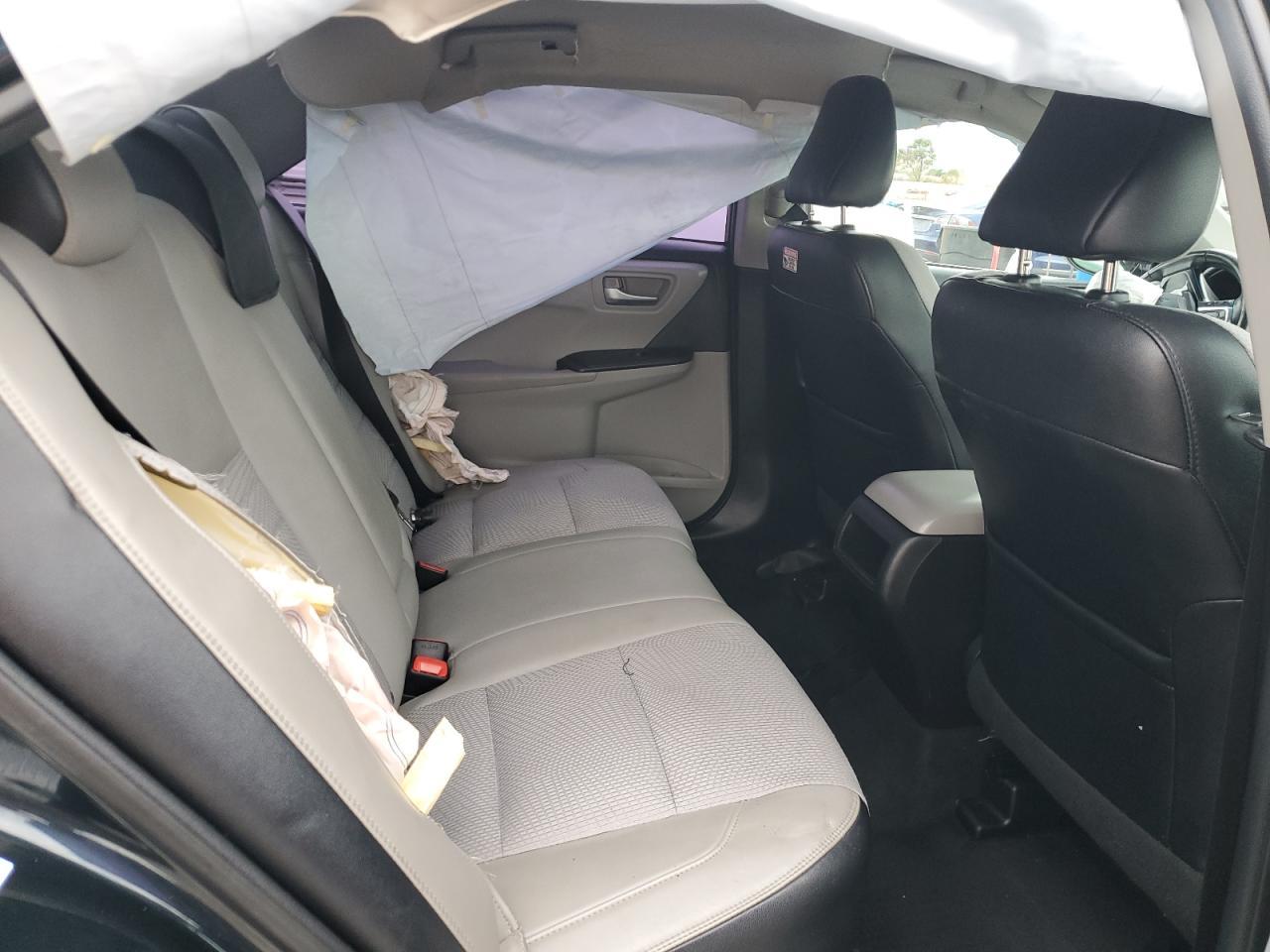 2017 TOYOTA CAMRY