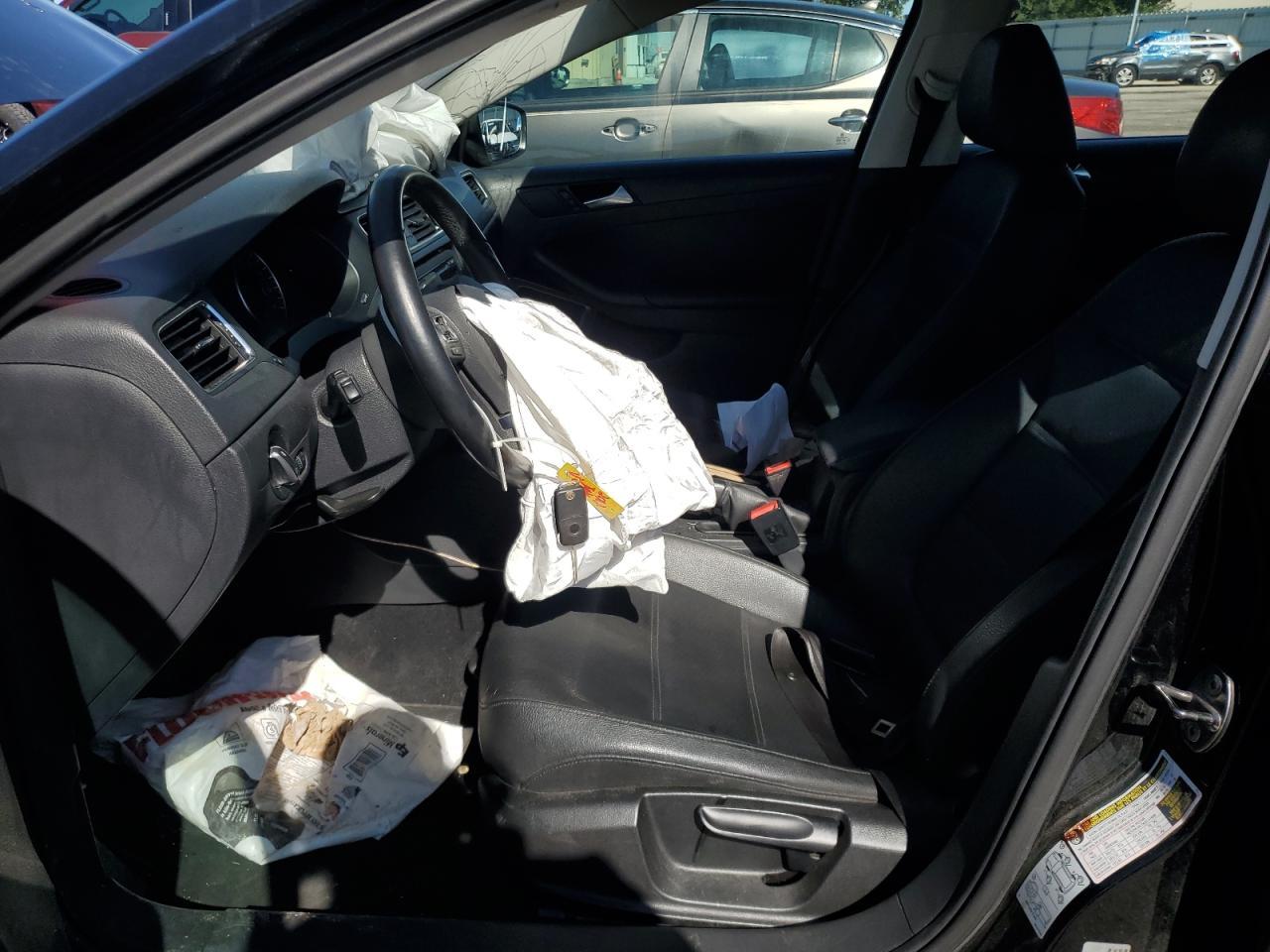 2012 VOLKSWAGEN JETTA