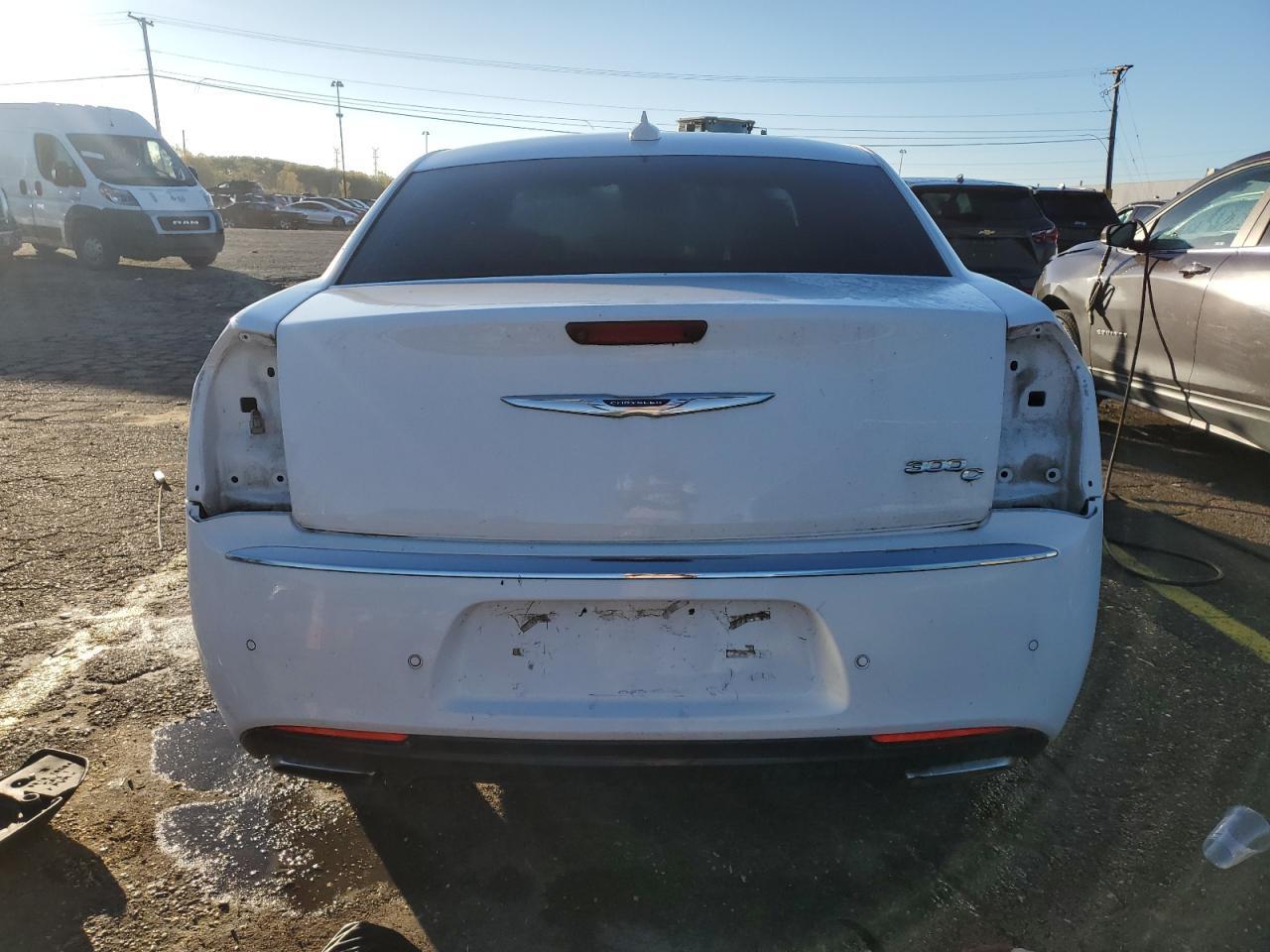 2017 CHRYSLER 300