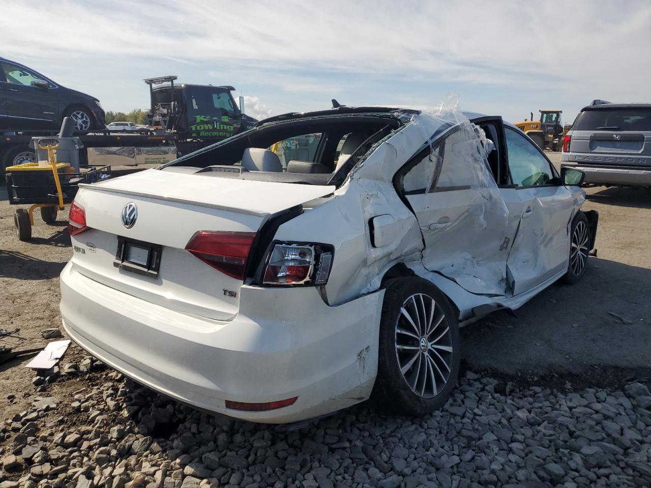 2016 VOLKSWAGEN JETTA