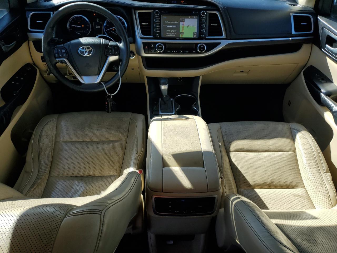2014 TOYOTA HIGHLANDER