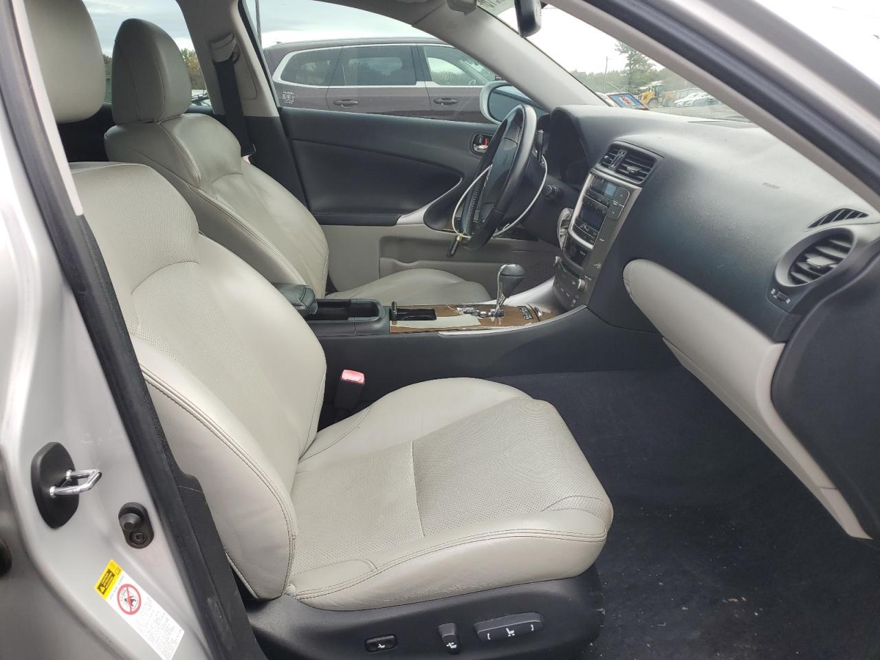 2010 LEXUS IS 250