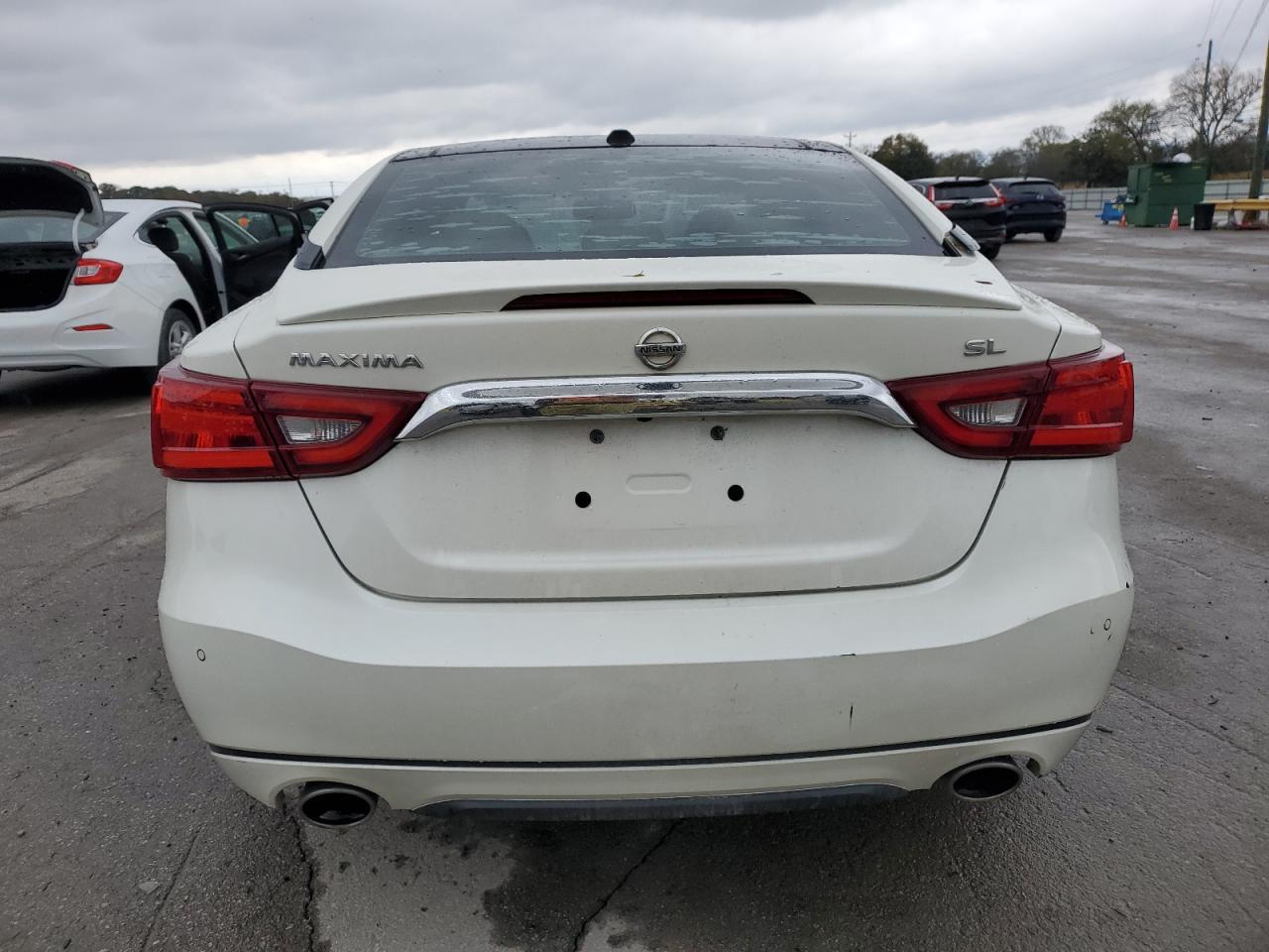 2017 NISSAN Maxima