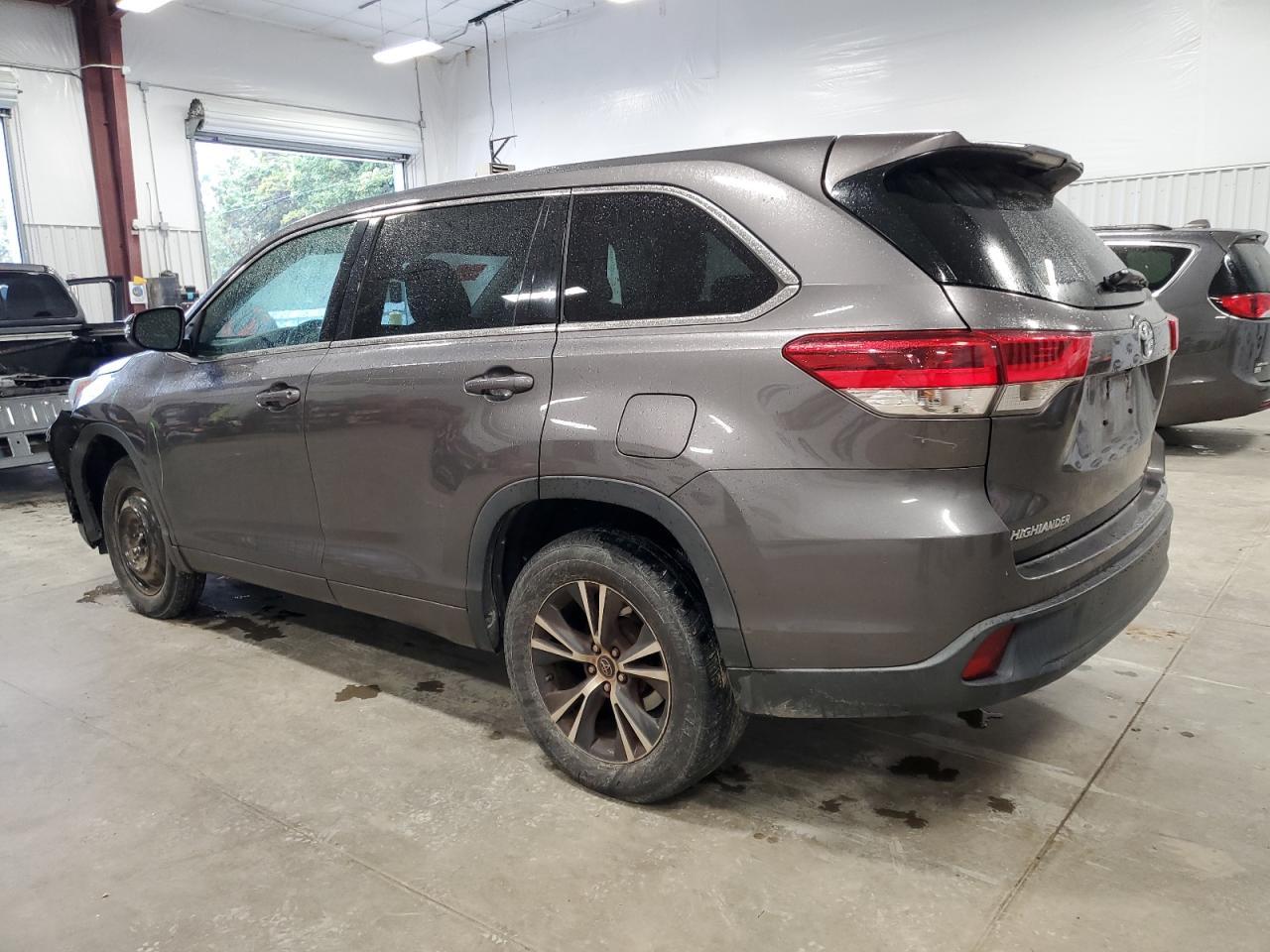 2018 TOYOTA HIGHLANDER