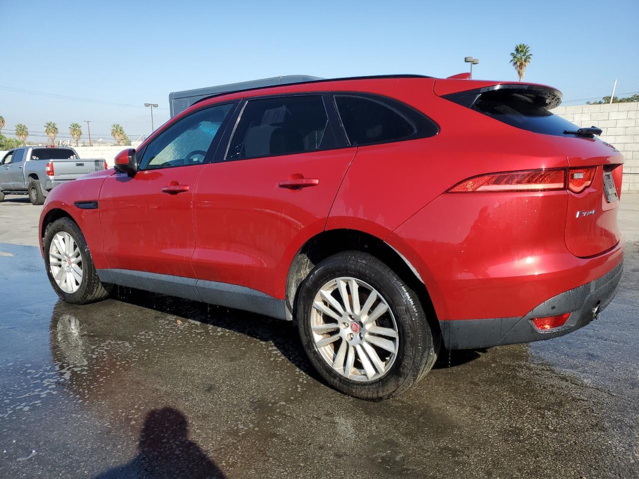 2018 JAGUAR F-Pace