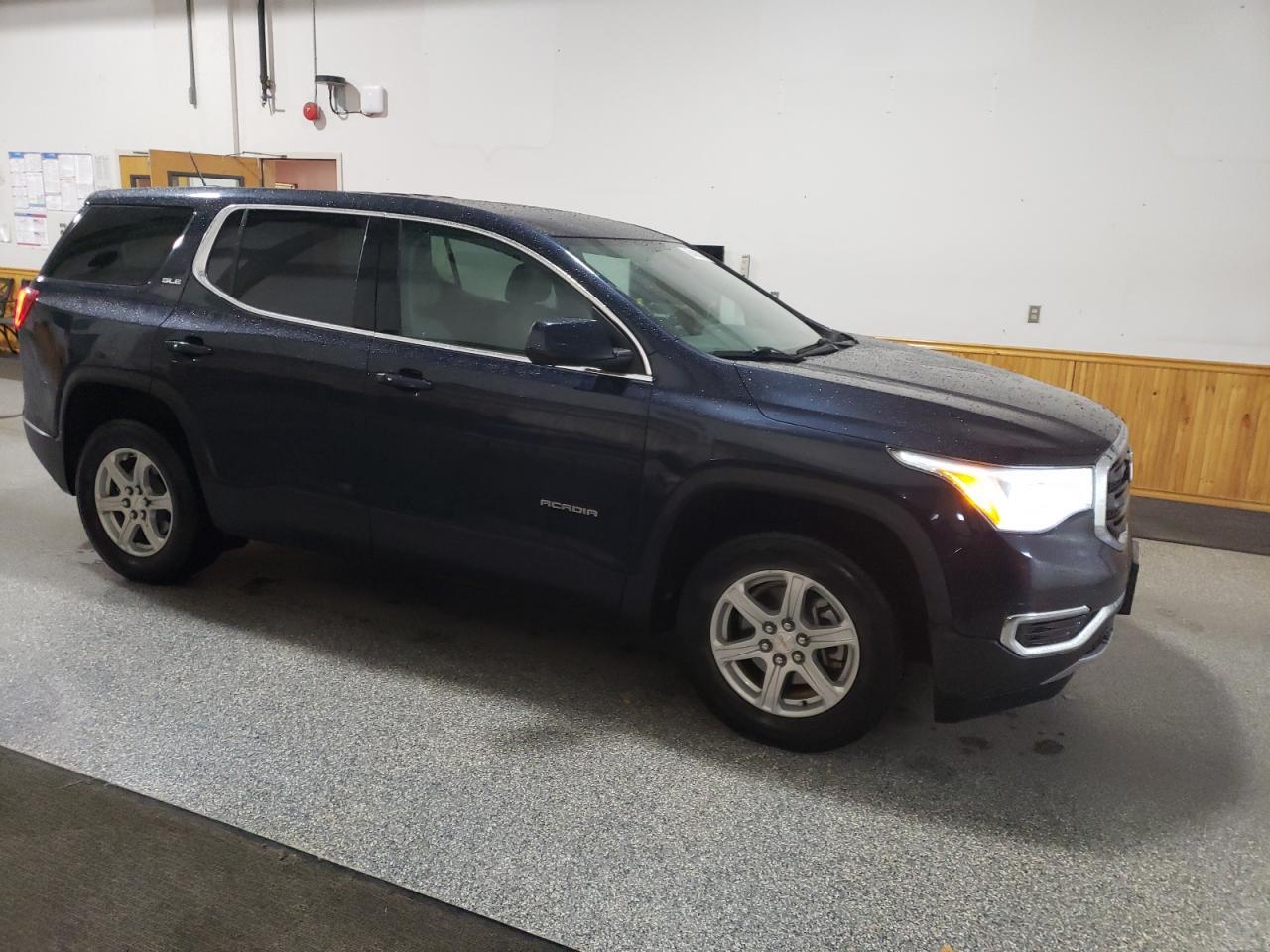 2017 GMC ACADIA