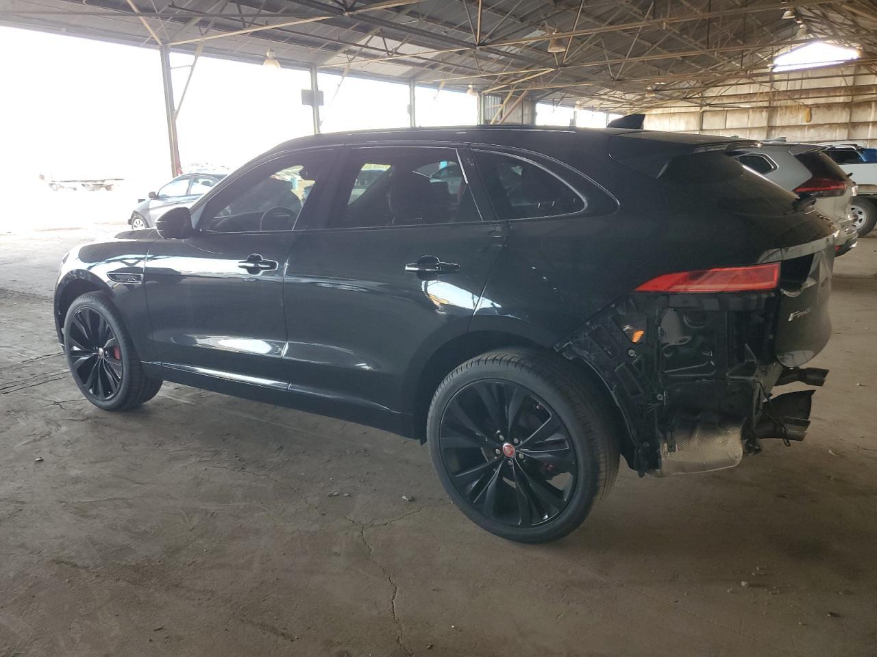 2019 JAGUAR F-Pace