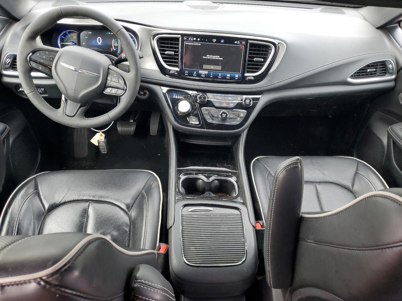 2023 CHRYSLER Pacifica