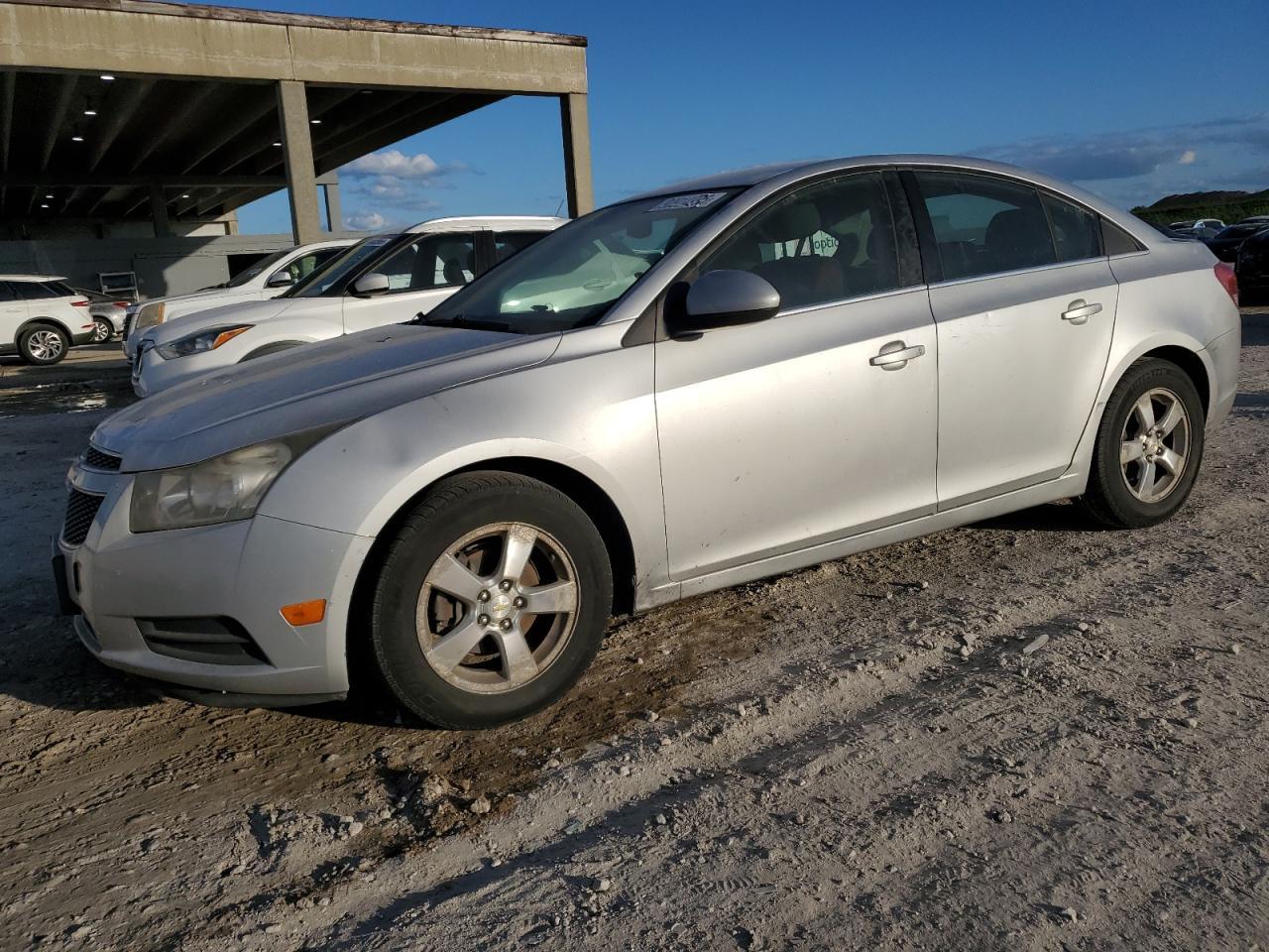 2011 CHEVROLET CRUZE