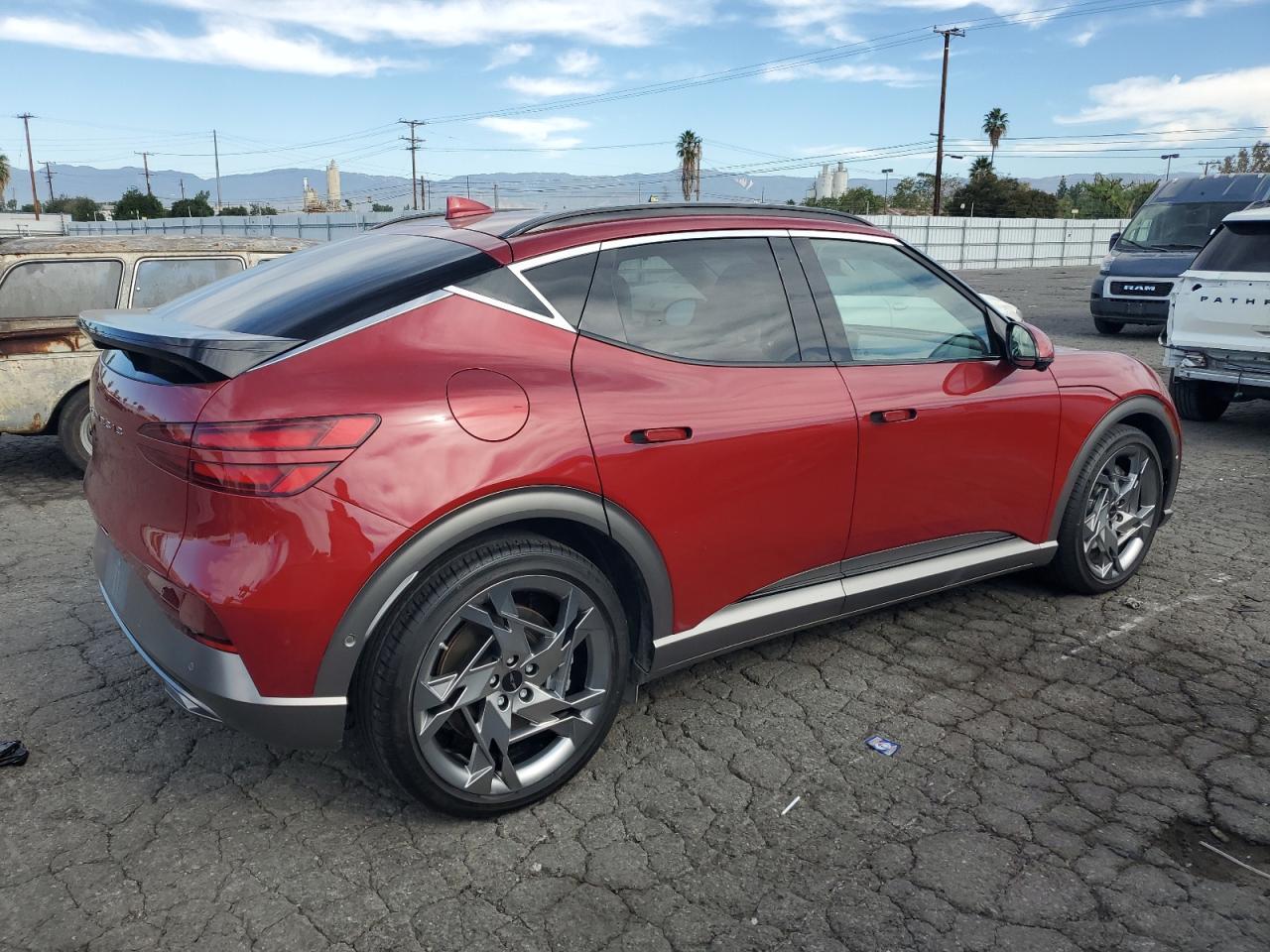 2023 GENESIS GV60